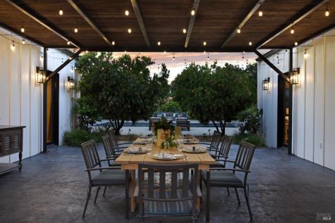 85 W Trinity Road Glen Ellen CA 95442