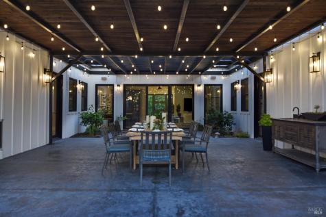 85 W Trinity Road Glen Ellen CA 95442