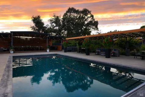 85 W Trinity Road Glen Ellen CA 95442