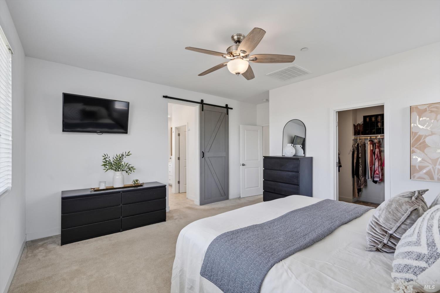 1605 Country Manor Drive Santa Rosa CA 95403