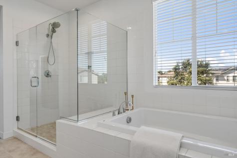 1605 Country Manor Drive Santa Rosa CA 95403