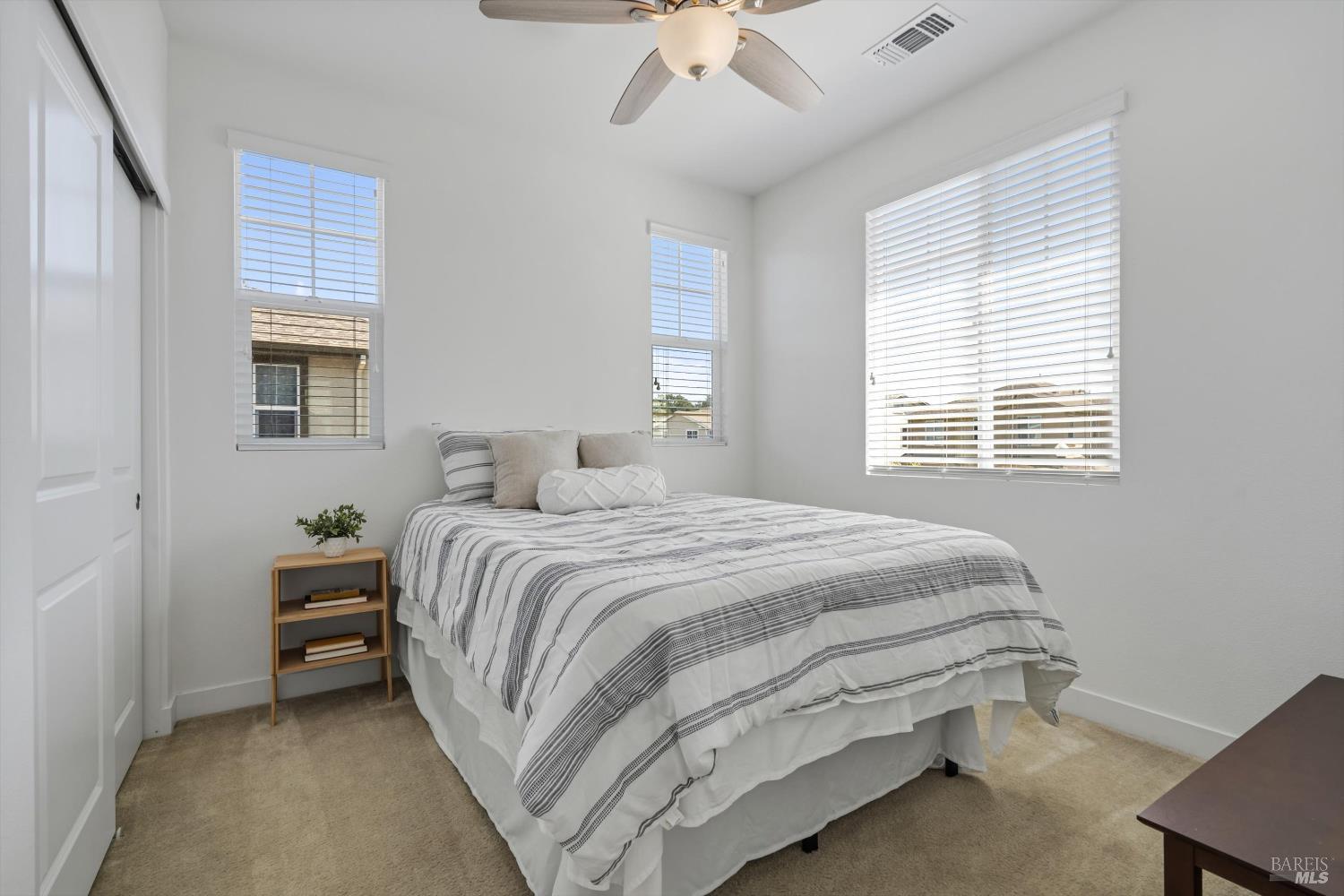 1605 Country Manor Drive Santa Rosa CA 95403