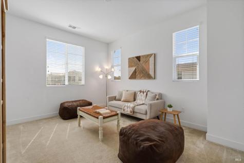 1605 Country Manor Drive Santa Rosa CA 95403