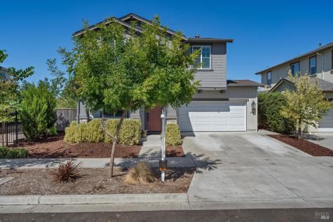 1605 Country Manor Drive Santa Rosa CA 95403