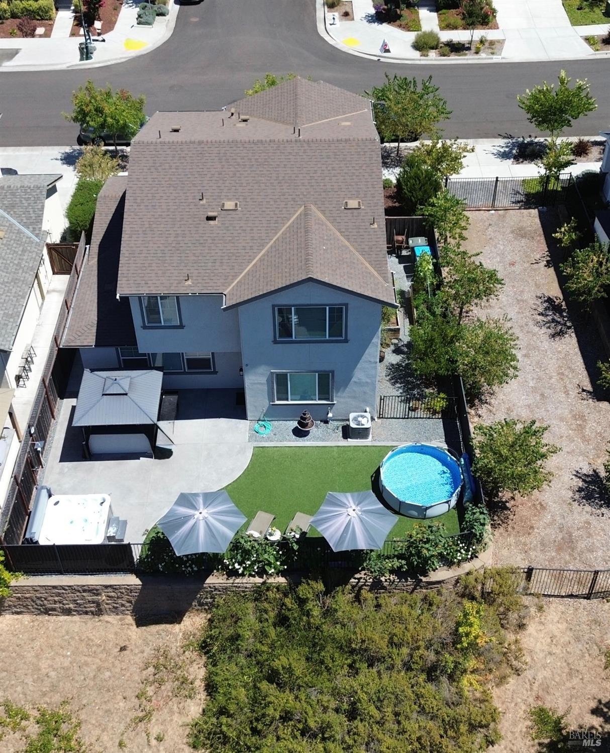 1605 Country Manor Drive Santa Rosa CA 95403