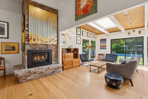 1030 Yell Lane Glen Ellen CA 95442