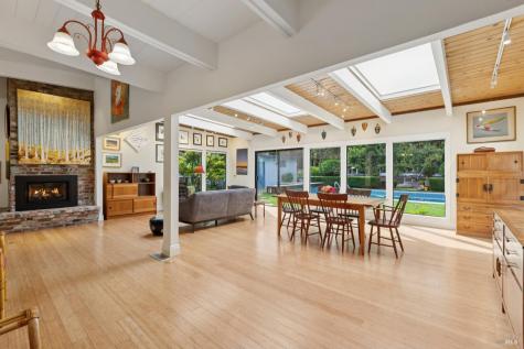 1030 Yell Lane Glen Ellen CA 95442