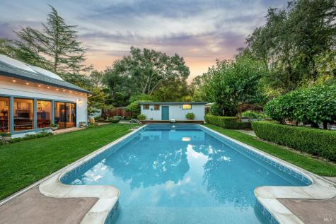 1030 Yell Lane Glen Ellen CA 95442