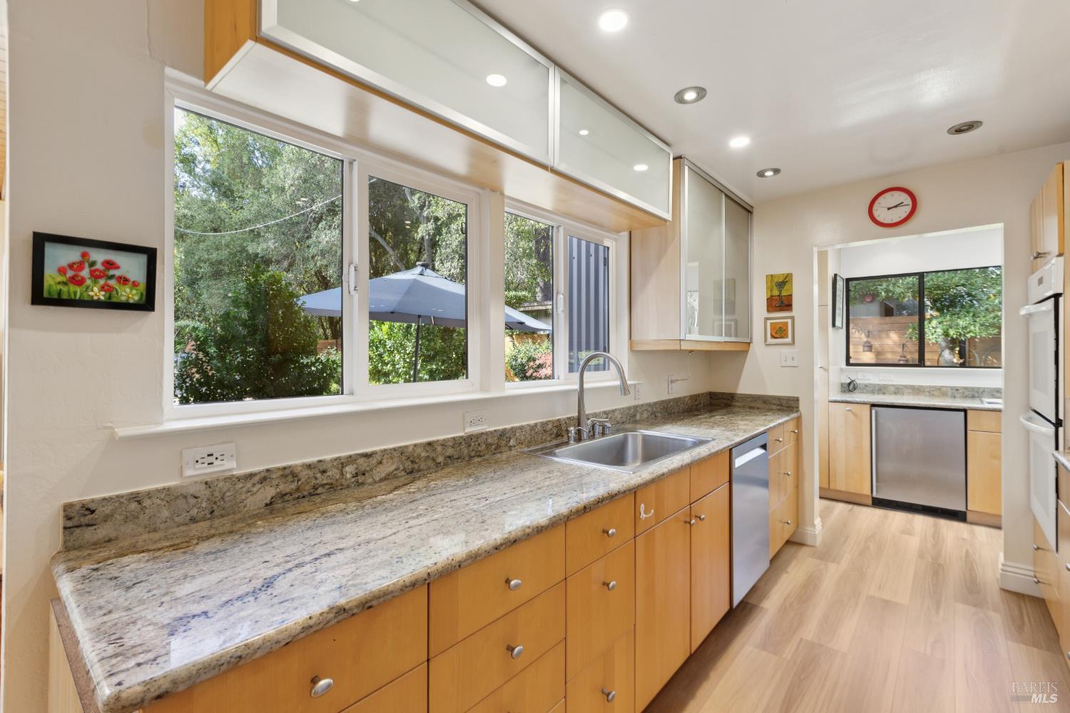1030 Yell Lane Glen Ellen CA 95442