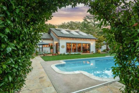 1030 Yell Lane Glen Ellen CA 95442