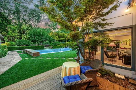 1030 Yell Lane Glen Ellen CA 95442