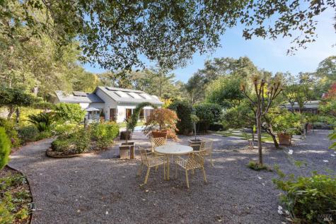 1030 Yell Lane Glen Ellen CA 95442