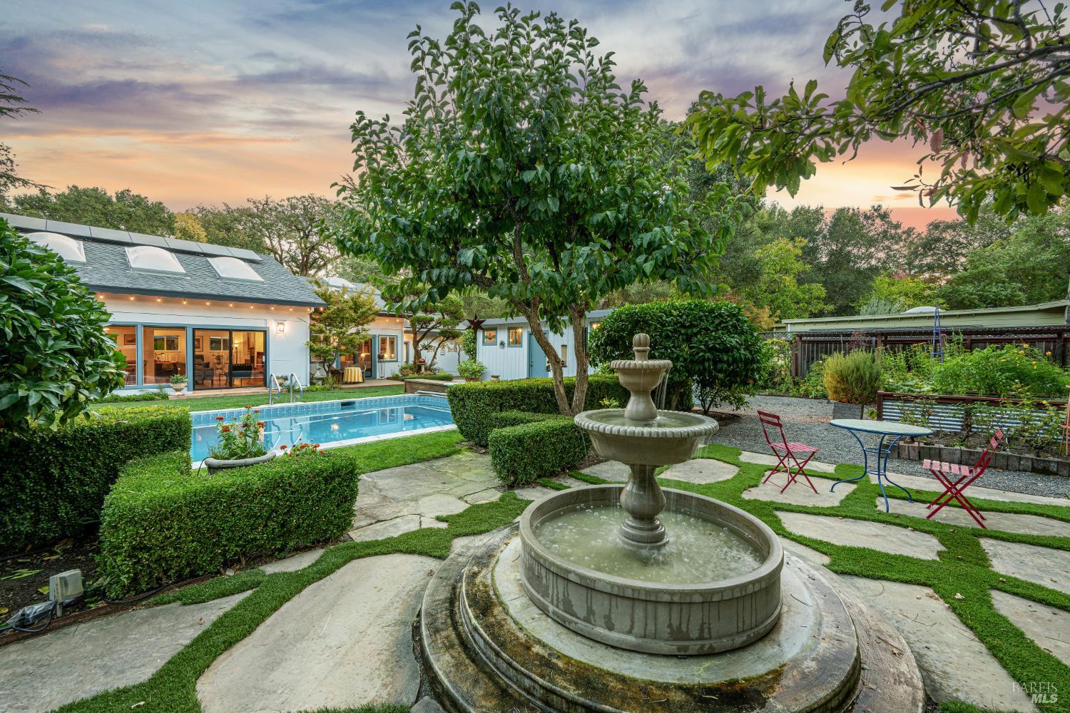 1030 Yell Lane Glen Ellen CA 95442