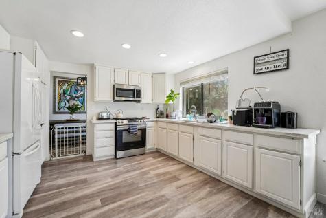 149 Cottontail Way Windsor CA 95492