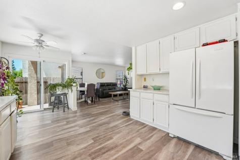 149 Cottontail Way Windsor CA 95492