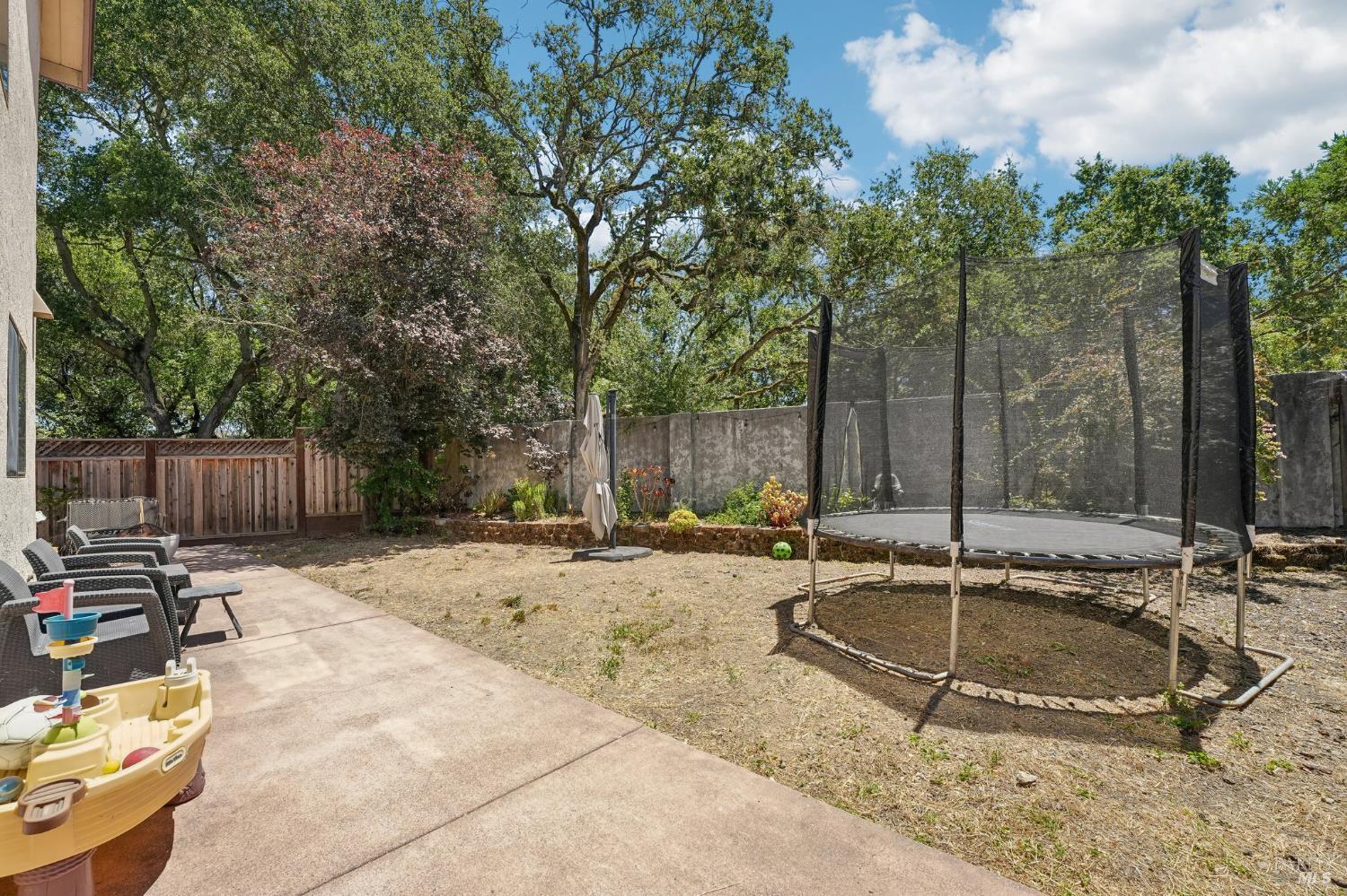 149 Cottontail Way Windsor CA 95492