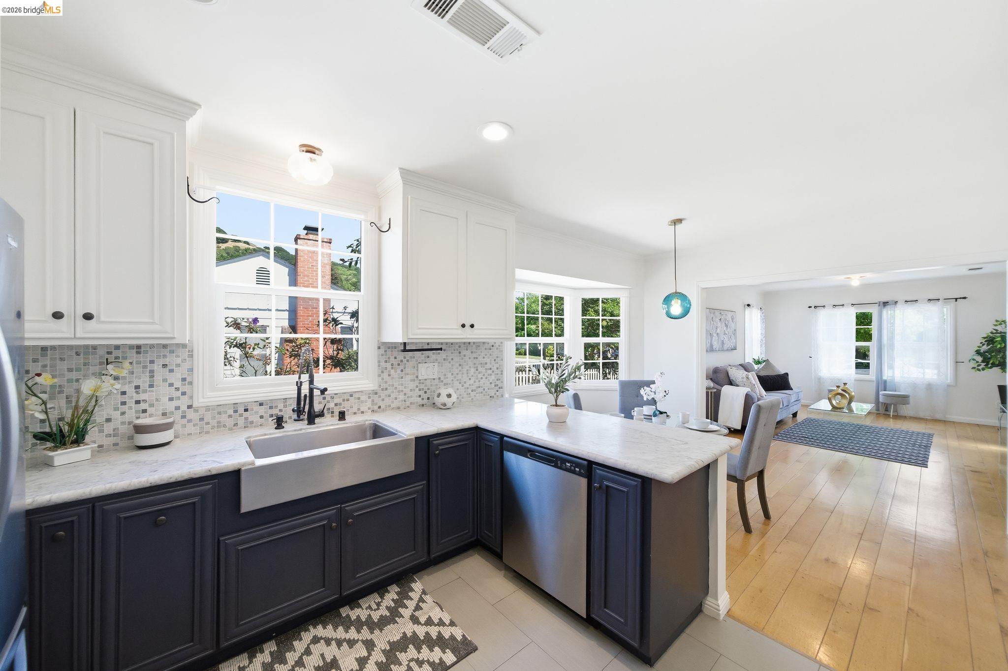 107 Covington Street Oakland CA 94605