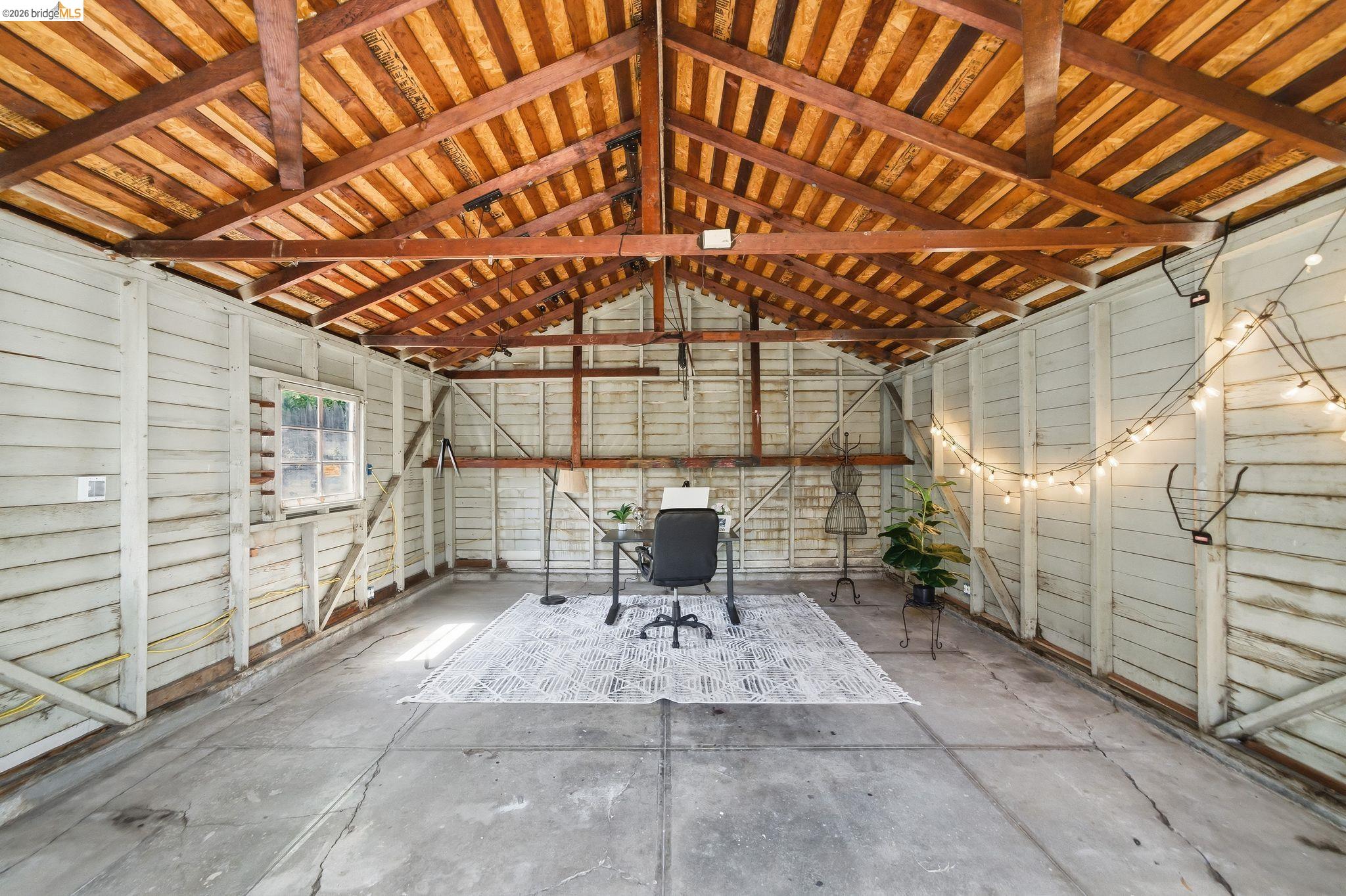 107 Covington Street Oakland CA 94605