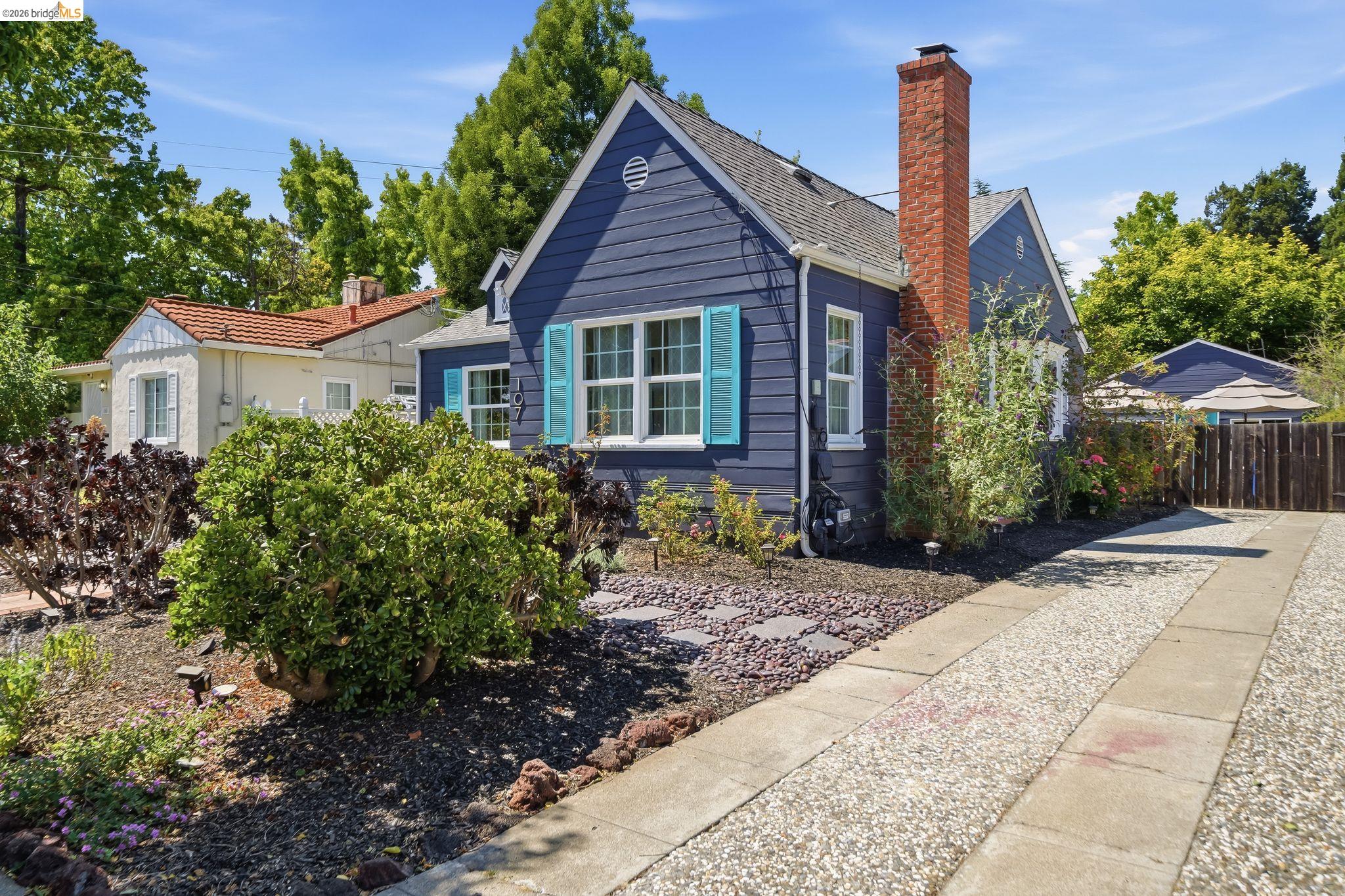 107 Covington Street Oakland CA 94605