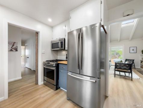 768 Clausing Avenue Novato CA 94945