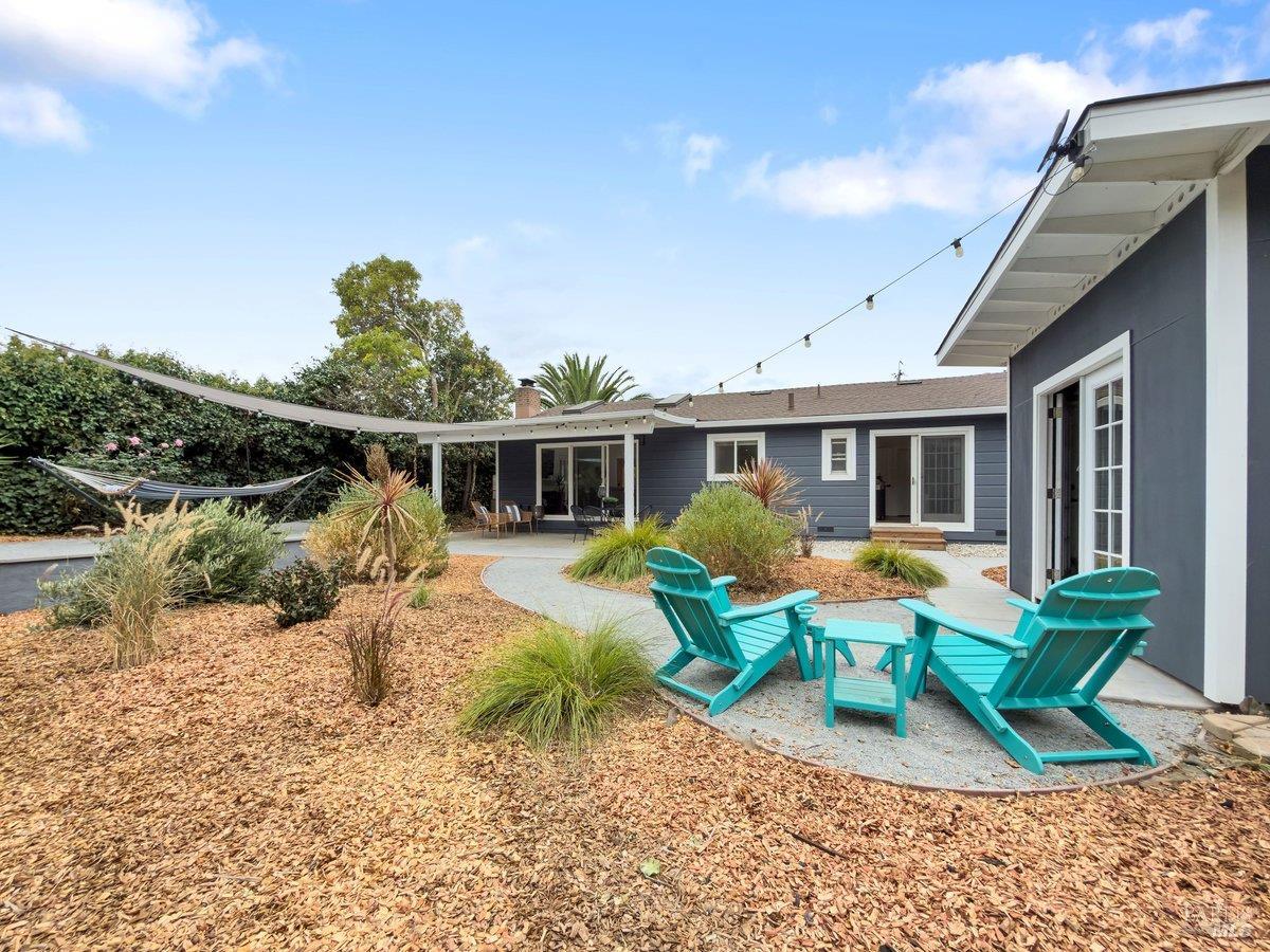 768 Clausing Avenue Novato CA 94945