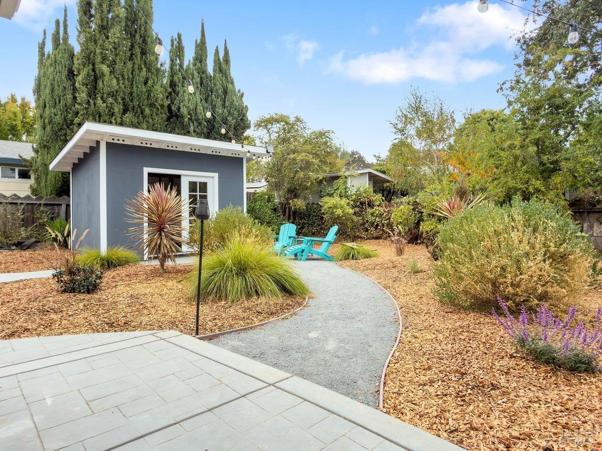 768 Clausing Avenue Novato CA 94945