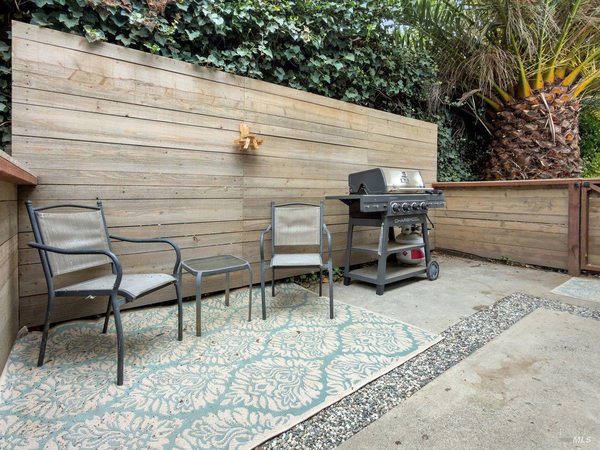 768 Clausing Avenue Novato CA 94945