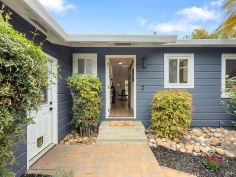 768 Clausing Avenue Novato CA 94945