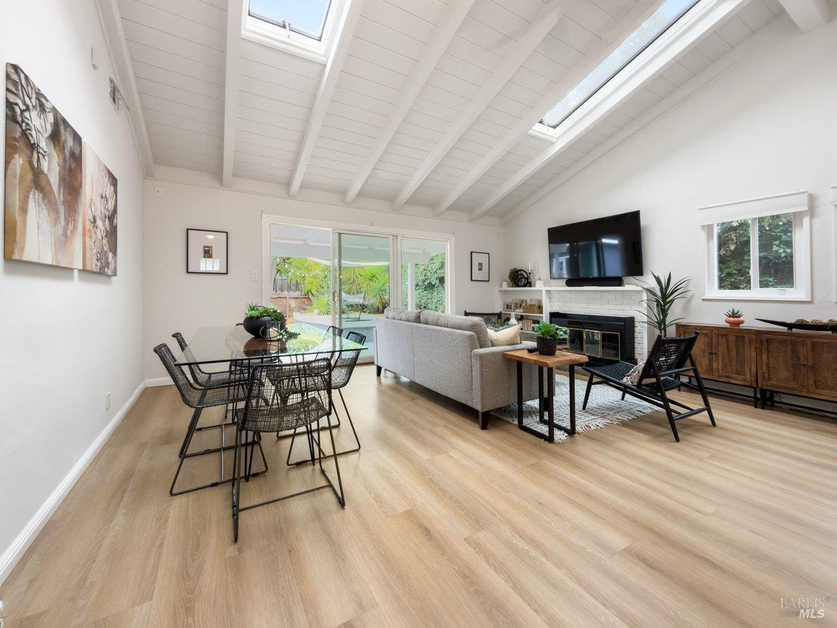 768 Clausing Avenue Novato CA 94945
