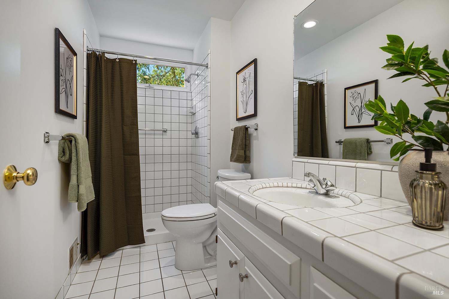 431 Oak Mesa Drive Santa Rosa CA 95409