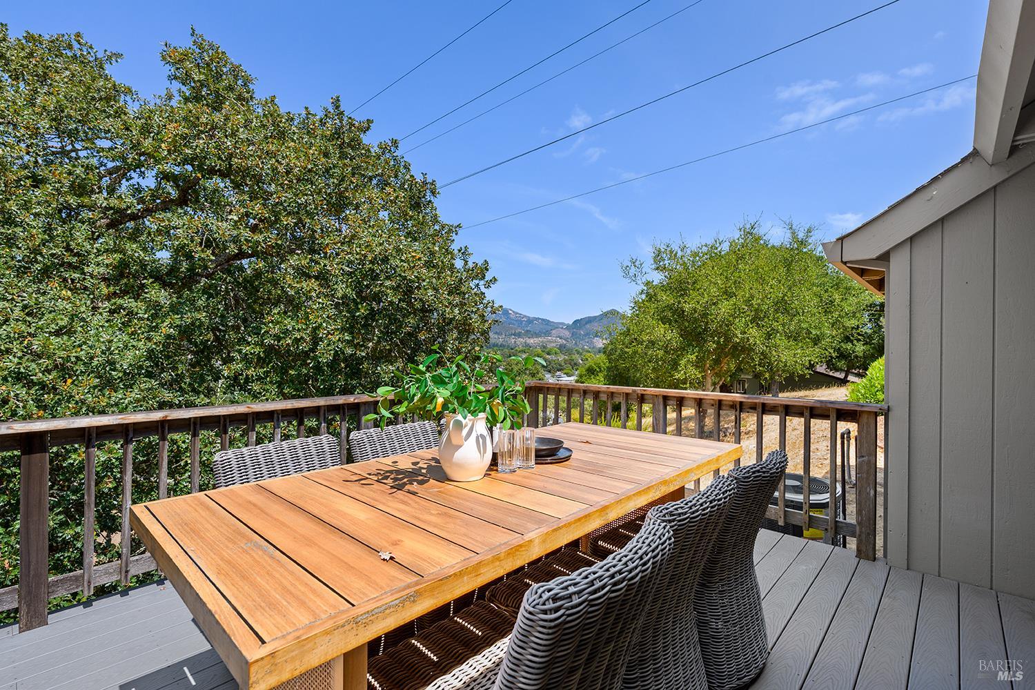 431 Oak Mesa Drive Santa Rosa CA 95409