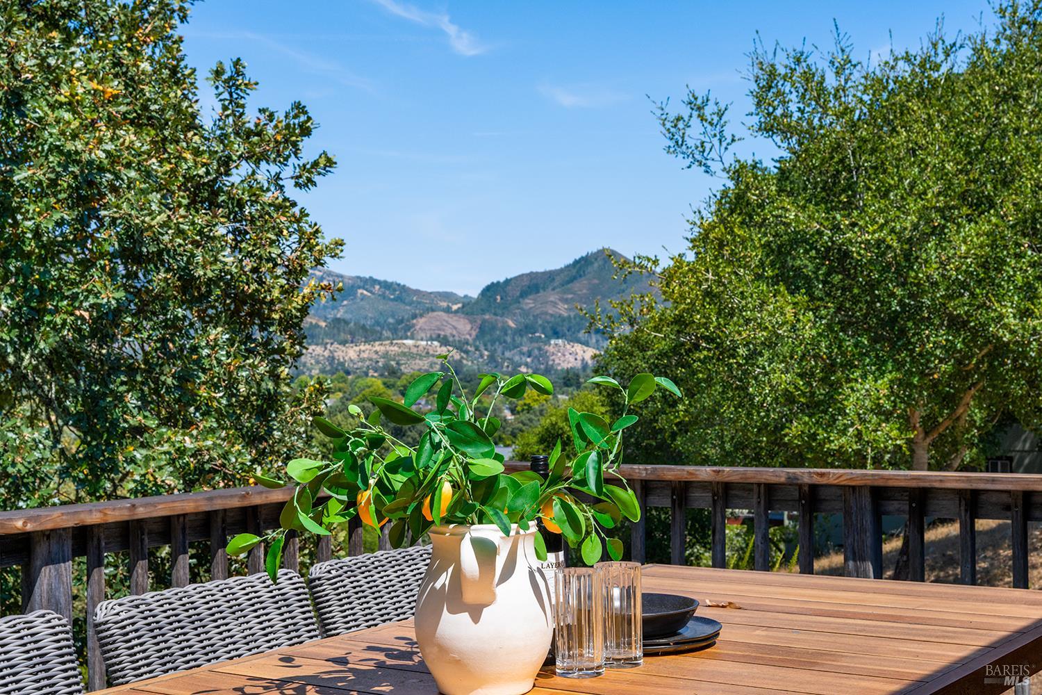 431 Oak Mesa Drive Santa Rosa CA 95409