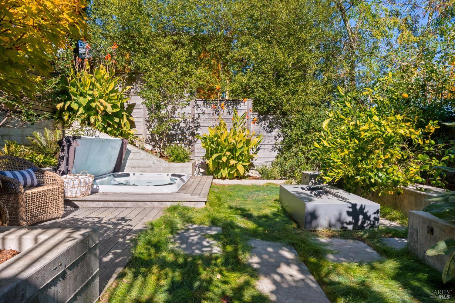 188 Almonte Boulevard Mill Valley CA 94941