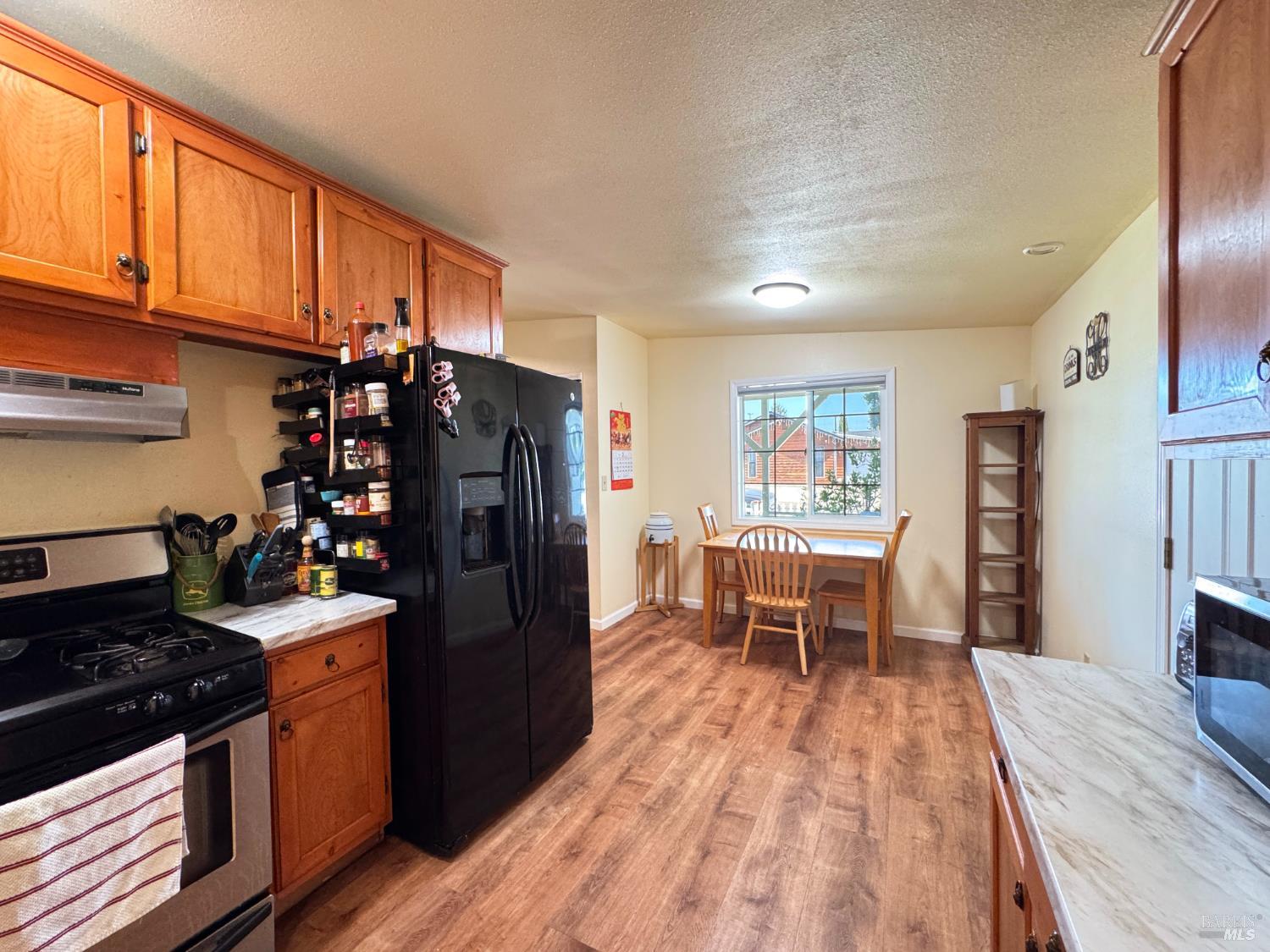 255 Burlington Drive Ukiah CA 95482