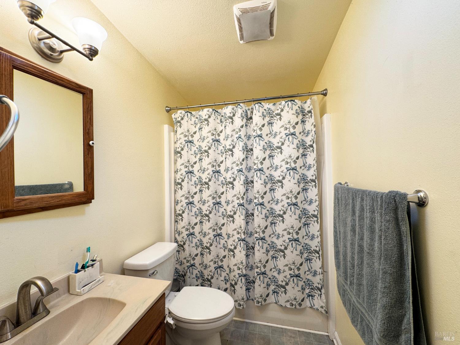 255 Burlington Drive Ukiah CA 95482