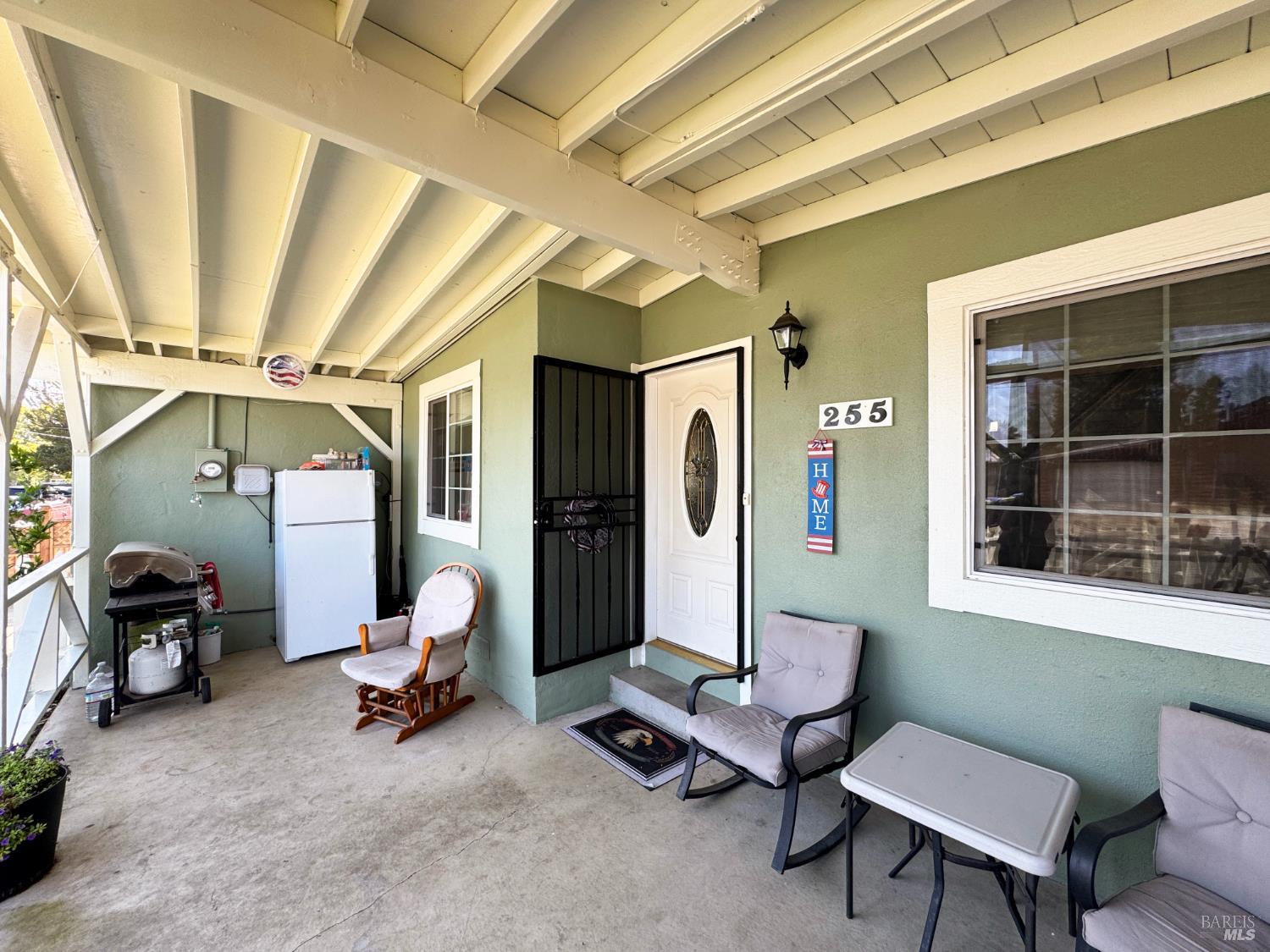 255 Burlington Drive Ukiah CA 95482