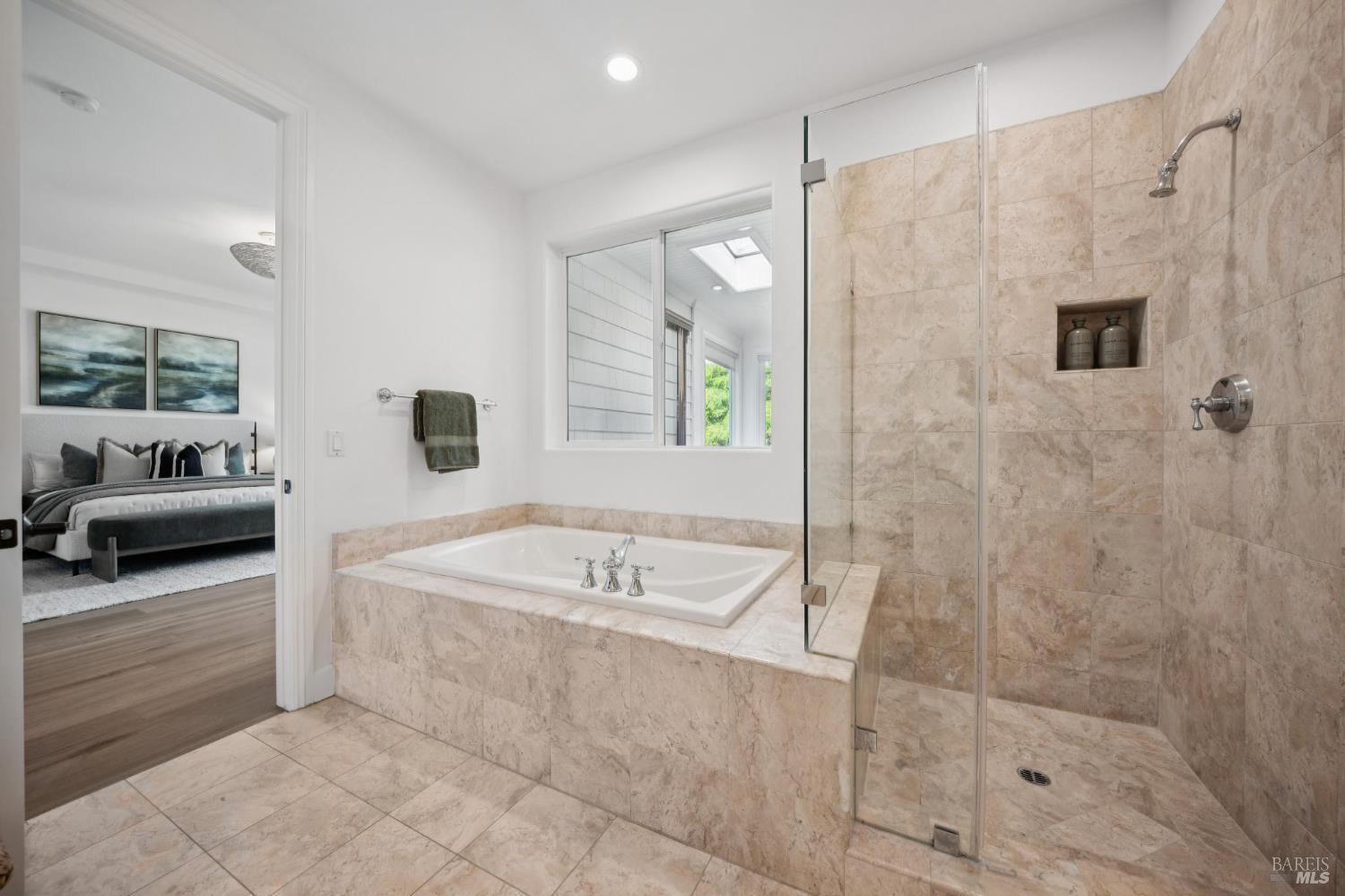 15 Thorsson Court Novato CA 94947