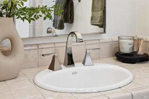 15 Thorsson Court Novato CA 94947
