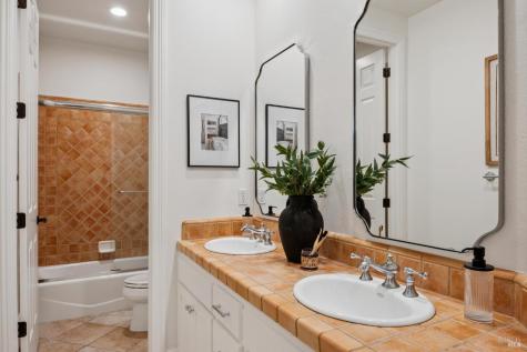 15 Thorsson Court Novato CA 94947