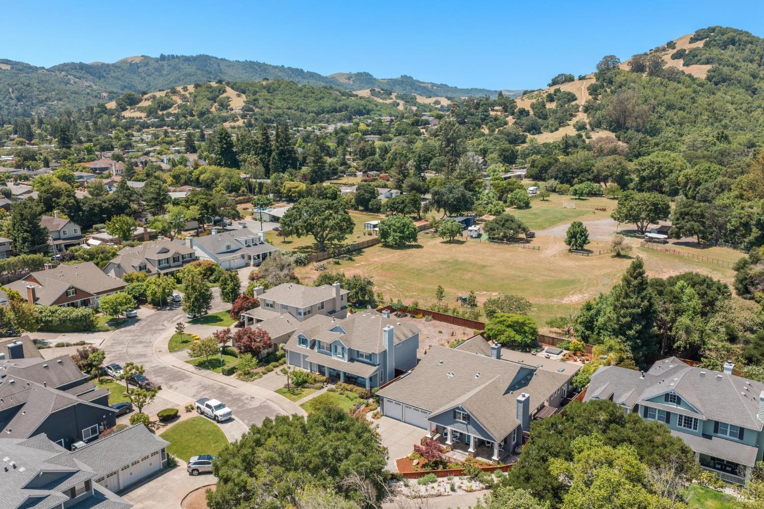 15 Thorsson Court Novato CA 94947