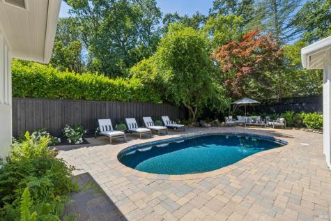 16 Southwood Avenue Ross CA 94957