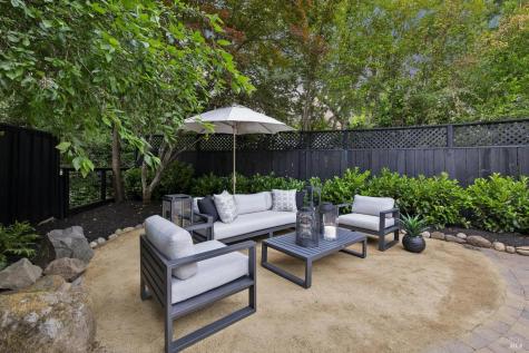 16 Southwood Avenue Ross CA 94957
