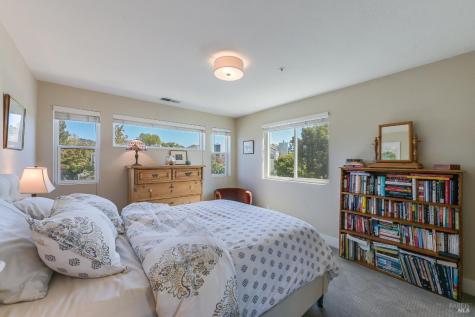 68 Cross Creek Place Larkspur CA 94939
