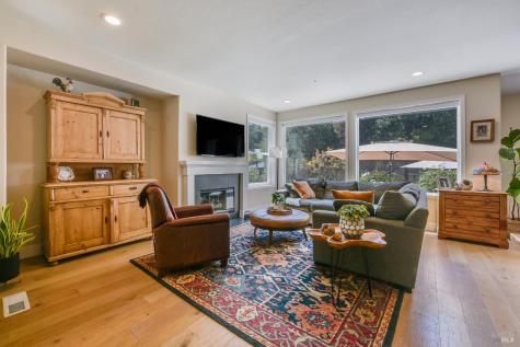 68 Cross Creek Place Larkspur CA 94939