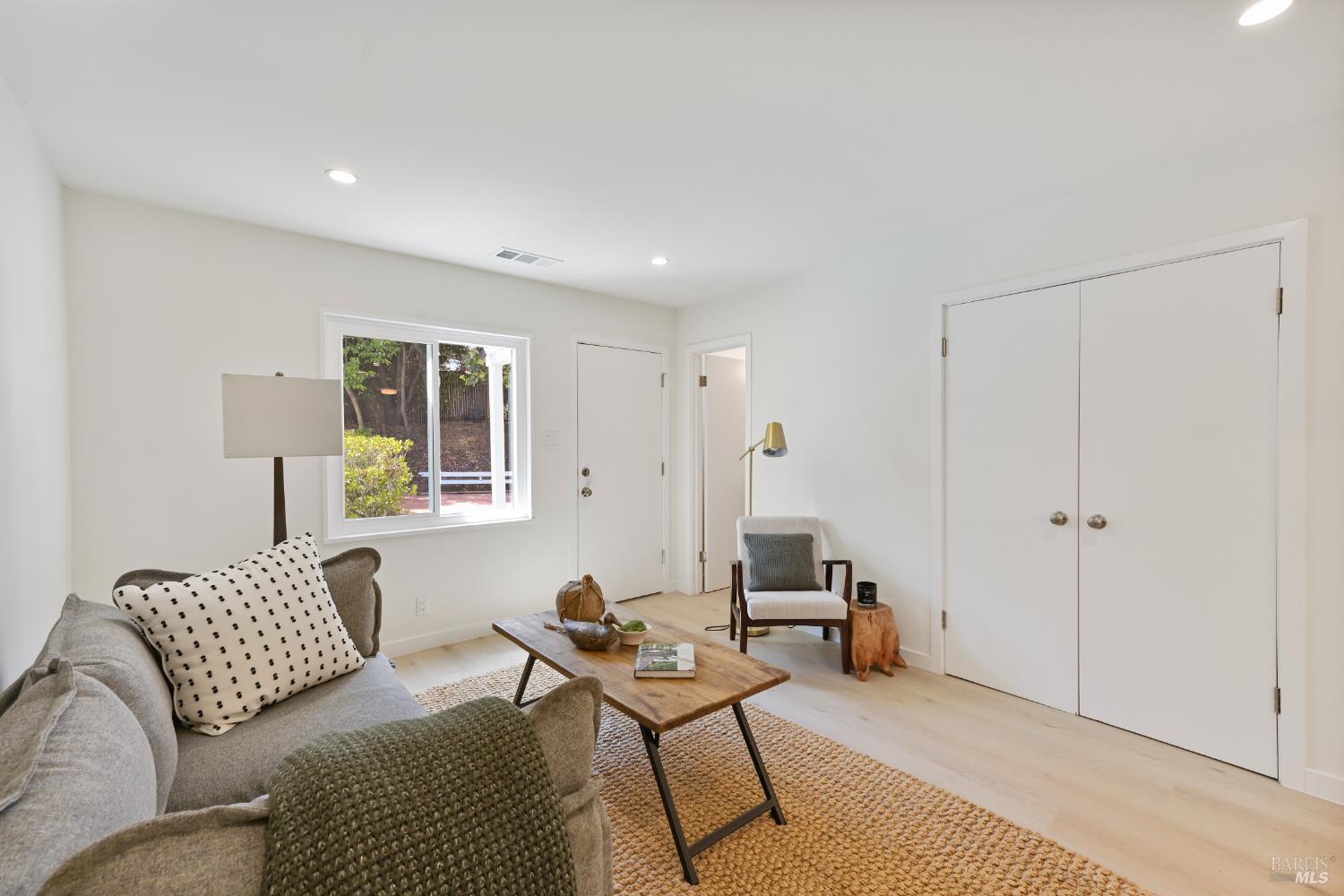 15 Alameda De La Loma Novato CA 94949