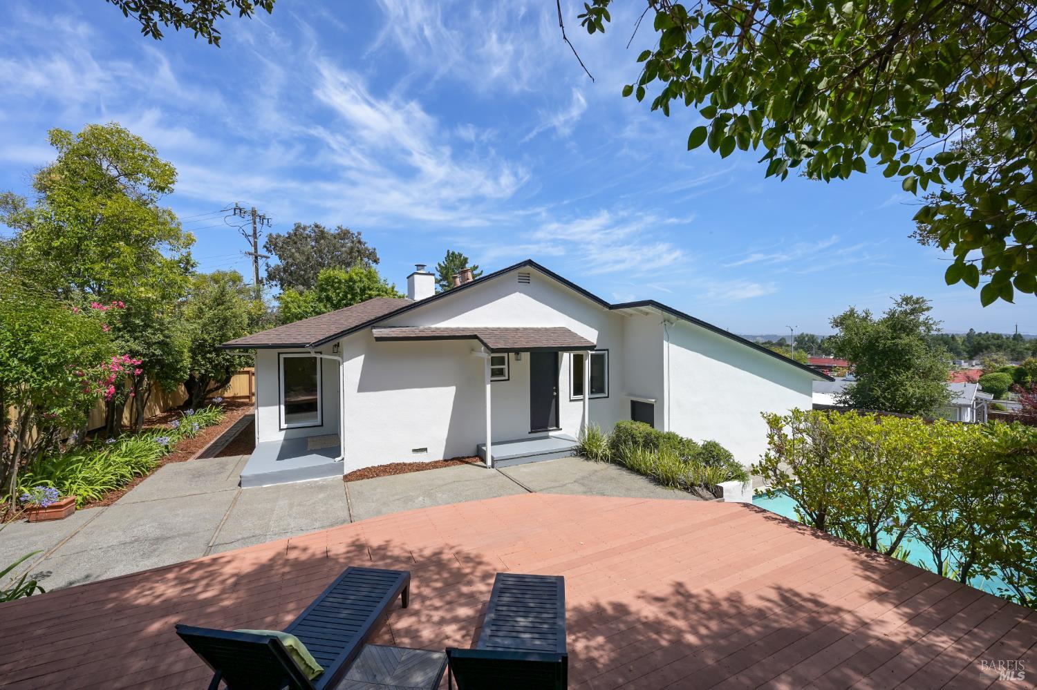 15 Alameda De La Loma Novato CA 94949