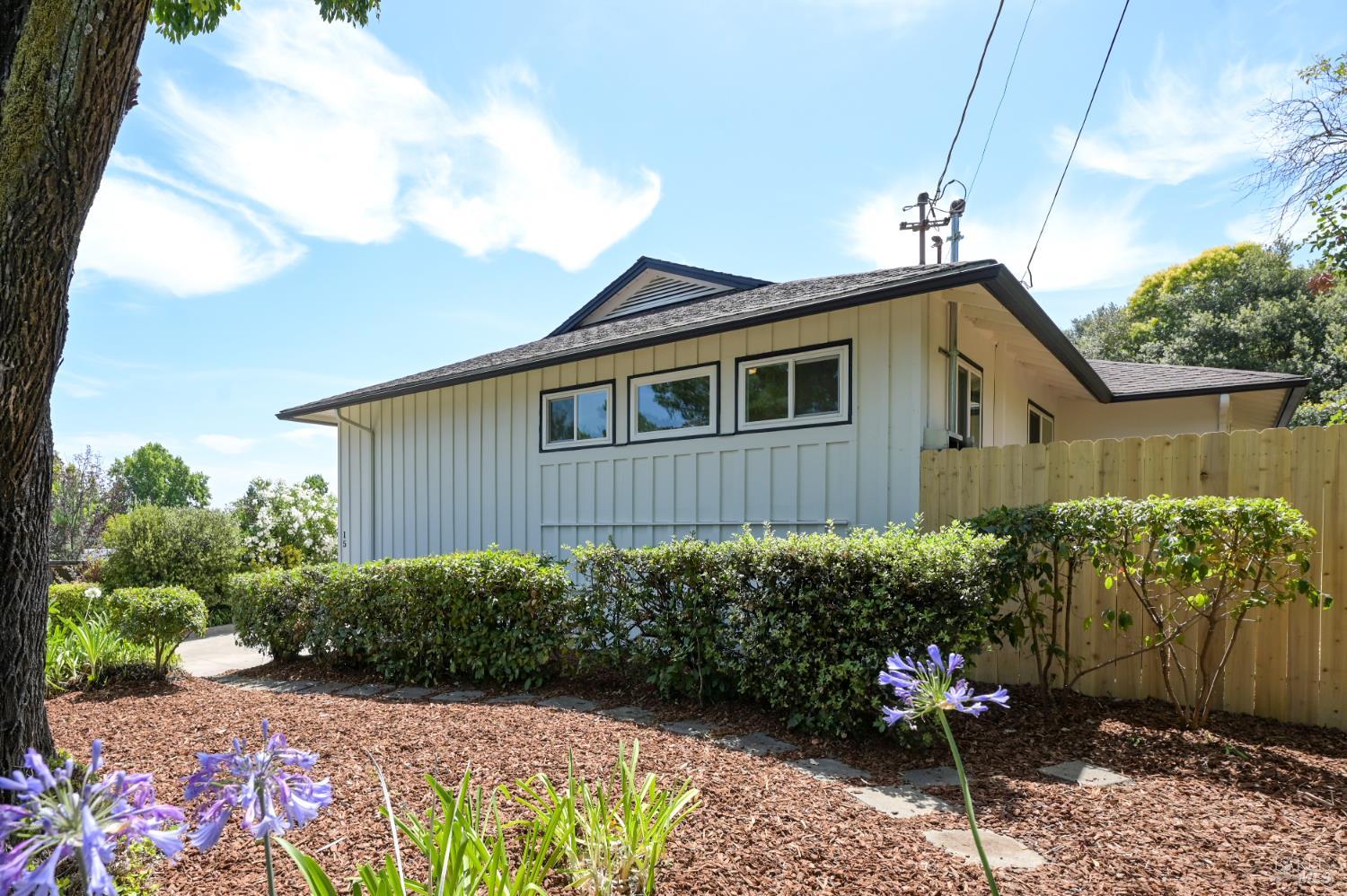 15 Alameda De La Loma Novato CA 94949