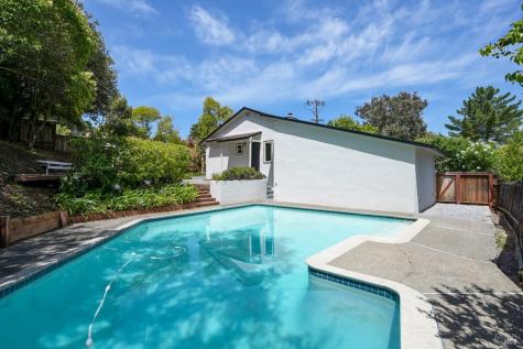 15 Alameda De La Loma Novato CA 94949