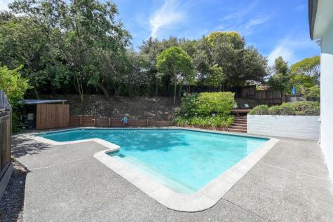15 Alameda De La Loma Novato CA 94949
