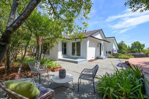 15 Alameda De La Loma Novato CA 94949